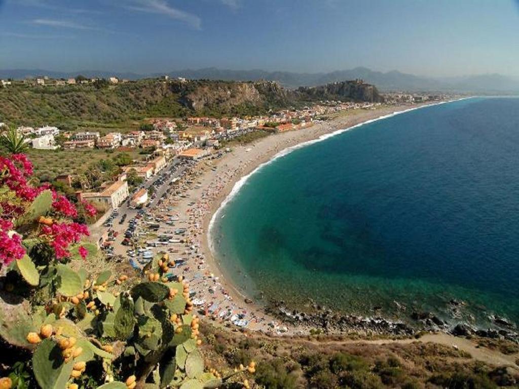 La Baia Di Ulisse Villa Venetico Luaran gambar